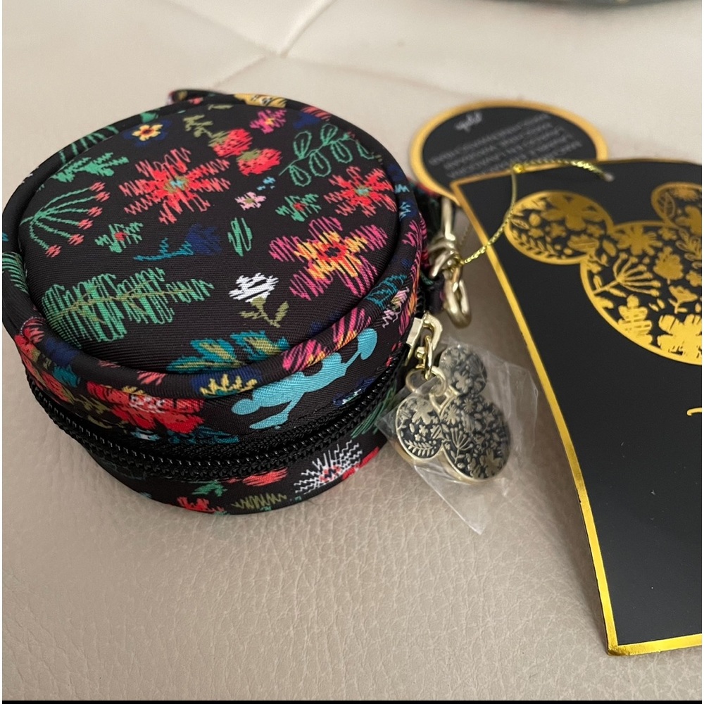 Brand new. Limited Edition: Jujube Disney Amour de fluer pacifier pod